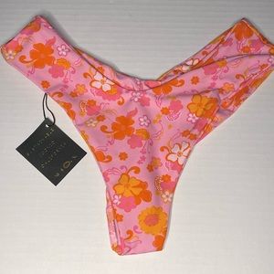 Skatie bikini bottom Mandi Maui